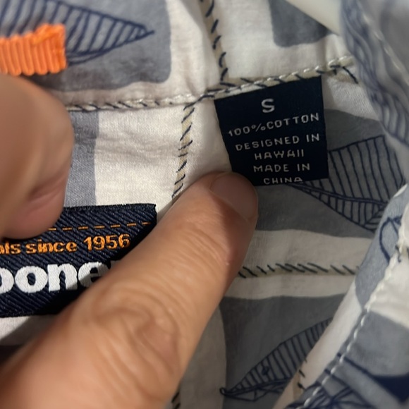 Reyn Spooner Short Sleeve Button Down - Picture 8 of 13